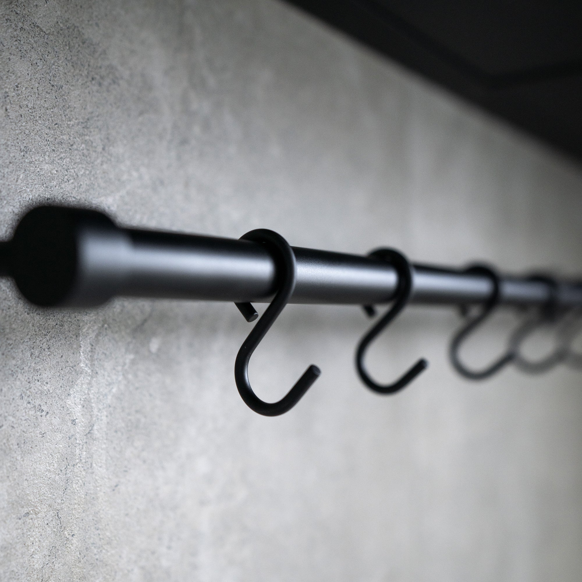 Kitchen Rail Extension Aveny