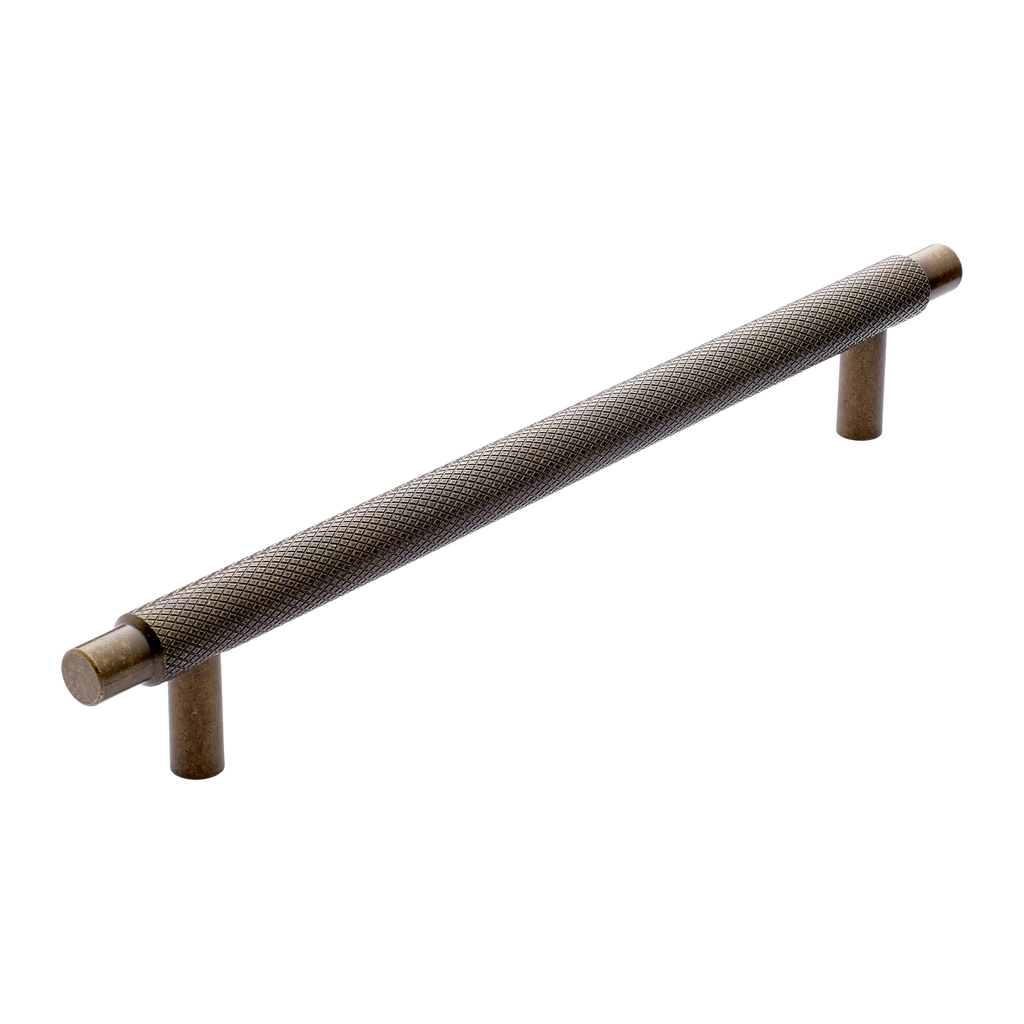 Handle Manor