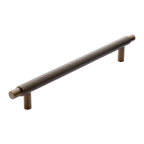 Handle Manor