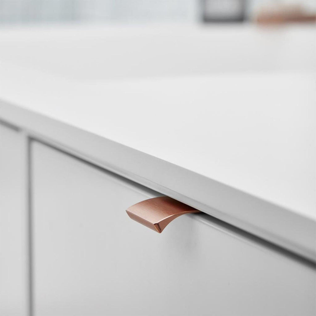 Profile Handle Edge
