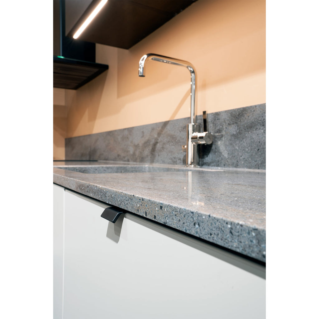 Profile Handle Side